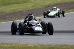 1FVee260510-110
